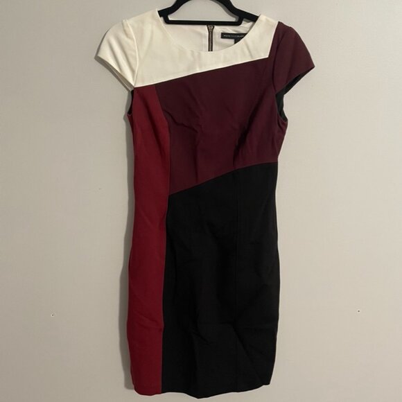 White House Black Market Dresses & Skirts - White House Black Market color block short sleeve dress